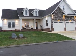 1731 Ethans Ct, Kingsport, TN 37664