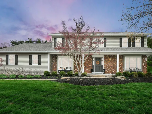 10755 Belle Dr, Norwich, OH 43767