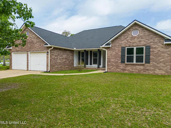 8132 Curry Rd, Biloxi, MS 39532