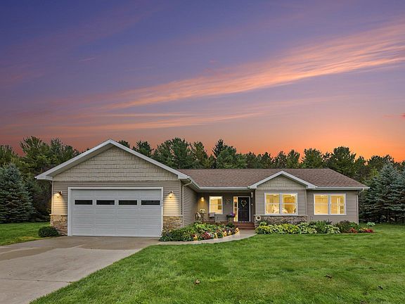 2nd image of 1780 Sweetfern Way