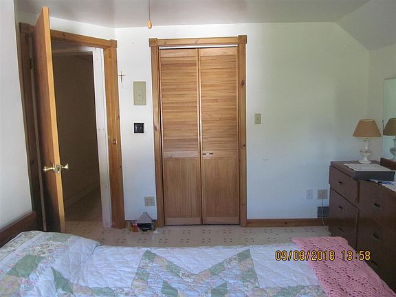 5th image of 29 School St