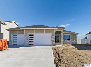 6307 N 209th St, Elkhorn, NE 68022