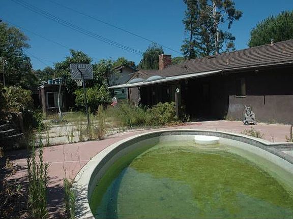5th image of 695 Colina Vis