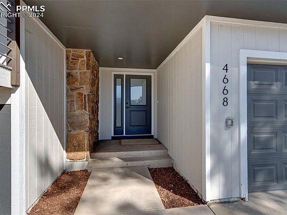 4th image of 4668 Garnet Dr