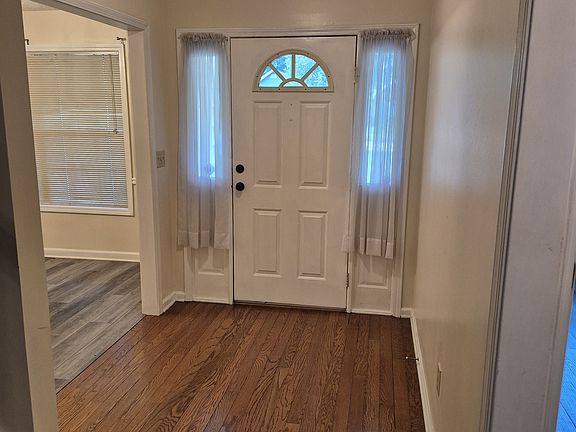 3rd image of 153 Valleydale Dr