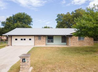 20 Snell Drive, Lampasas, TX 76550