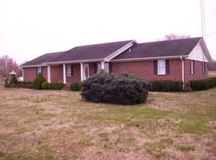 98 County Road 450, Rogersville, AL 35648