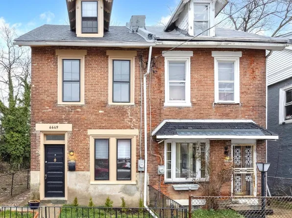 6649 Crowson St, Philadelphia, PA 19119