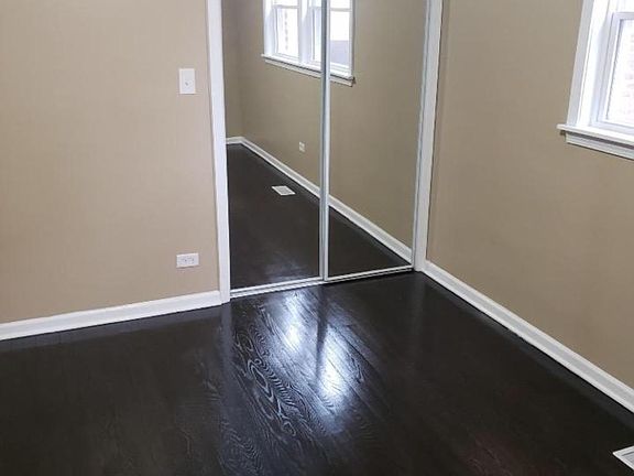4th image of 5571 W Gladys Ave
