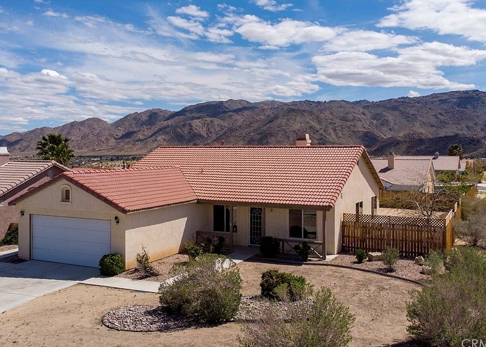 1st image of 71505 Sunnyvale Dr
