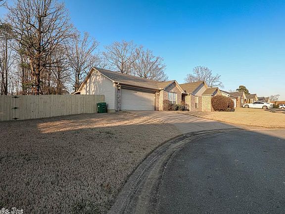 2nd image of 1724 Kensington Dr