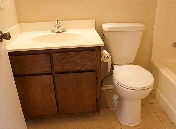 5th image of 315 Highland Estates Dr
