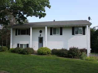36 Jordan Ct, Poughquag, NY 12570