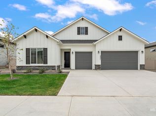 905 N Falling Water Way, Eagle, ID 83616