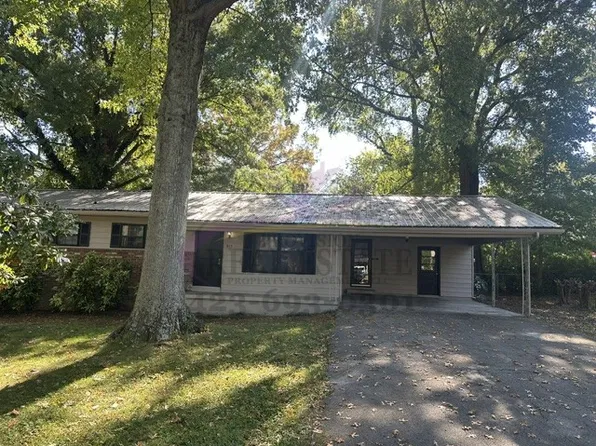 915 Haywood Dr NW, Cleveland, TN 37312