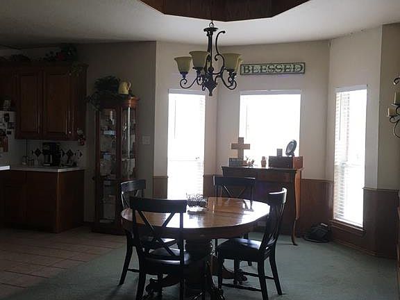 4th image of 1609 Mesa Dr