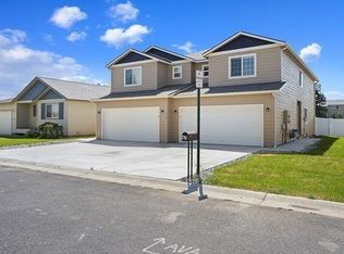 612 S Margaret St #B, Deer Park, WA 99006