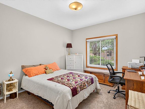 5th image of 1750 W Bennett Street Unit 1a