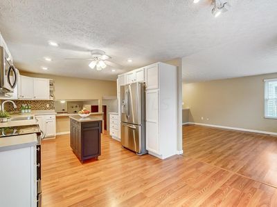 816 Ridenour Rd, Gahanna, OH, 43230