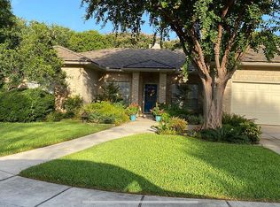 64 Granburg Cir, San Antonio, TX 78218