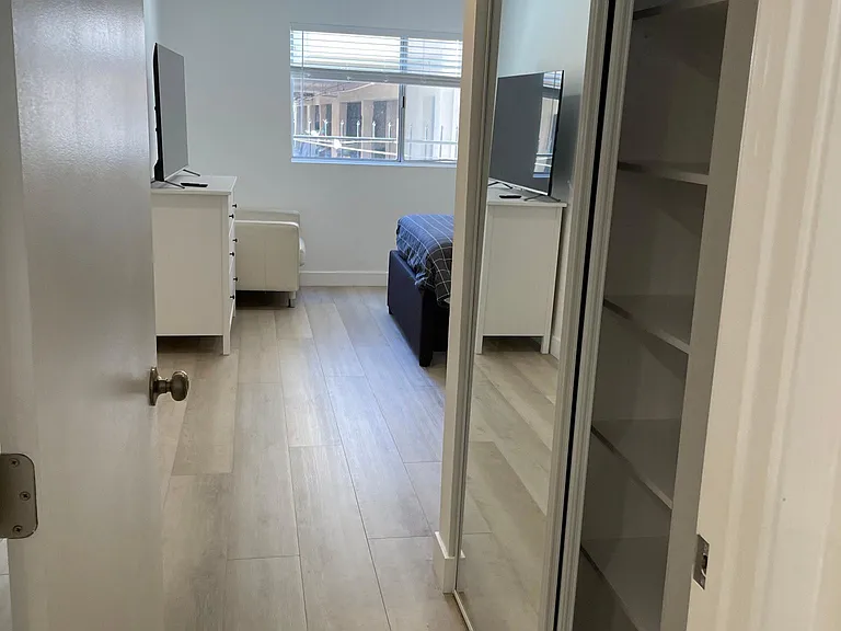 5414 Newcastle Ave #26 — Photo 12