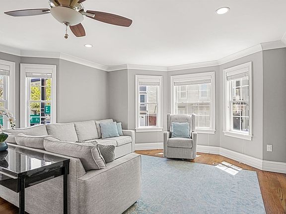 5th image of 476 E 3rd St #1