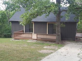 18263 Lament Dr, Saint Robert, MO 65584