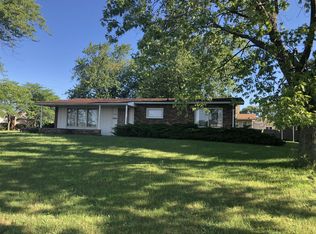 2108 22nd Ave, Menominee, MI 49858