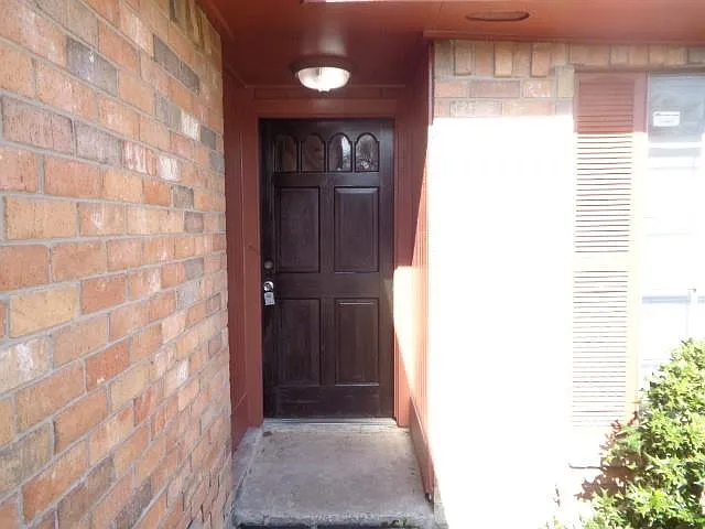4358 Queens Retreat Dr — Photo 2