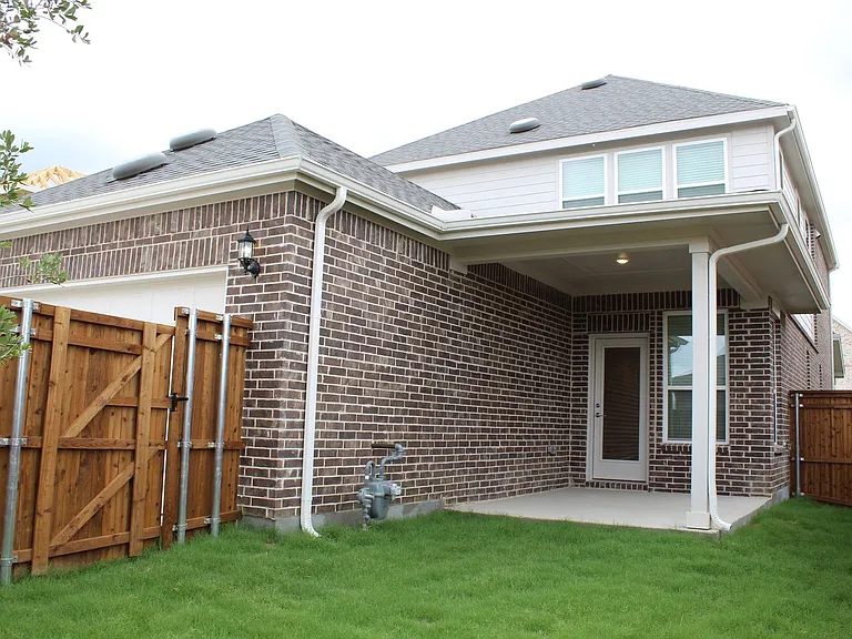 1317 Corleone Ln — Photo 24