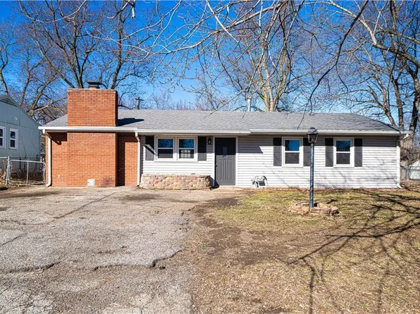 4603 Cheyenne Rd, Saint Joseph, MO 64503