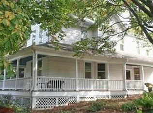 300 E Swon Ave, Saint Louis, MO