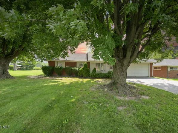 117 Tyler Dr, Walbridge, OH 43465
