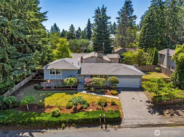 12055 25th Avenue NE, Seattle, WA 98125