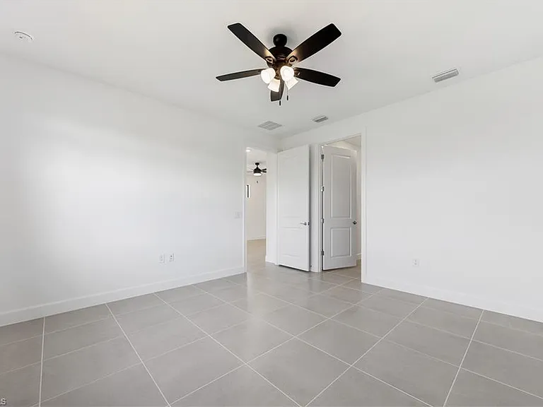19226 Hinkley Dr — Photo 19