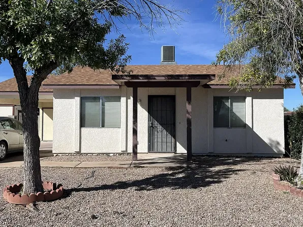 105 Buckskin Dr, Huachuca City, AZ 85616