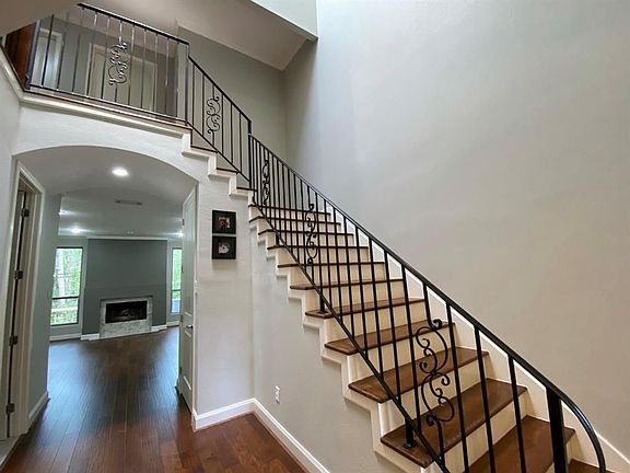 4th image of 12625 Memorial Dr APT 114