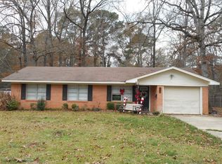 708 5th St NE, Springhill, LA 71075