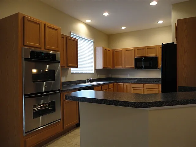 11112 Silver Fern Way — Photo 2