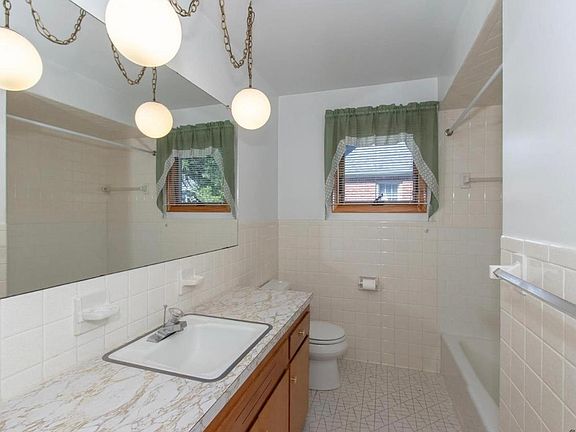 2nd image of 22 Fountain Ave #A
