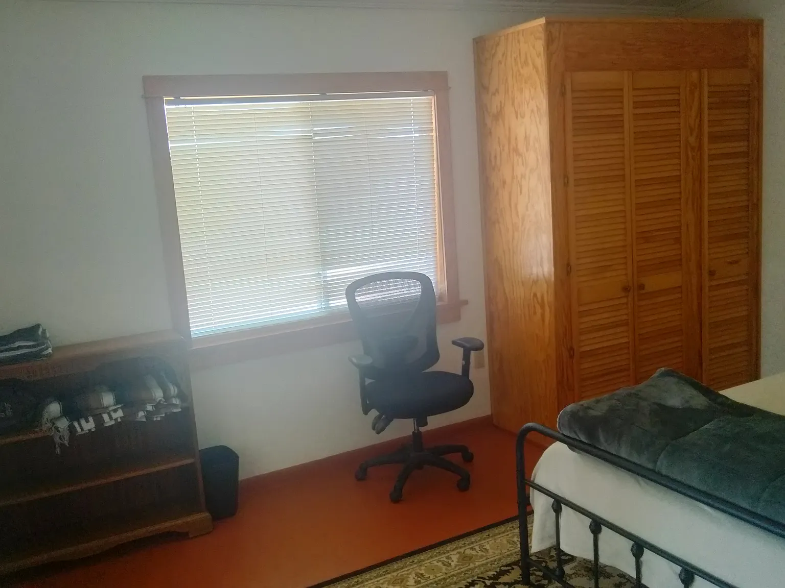 149 N Cedar Ridge Dr — Photo 4