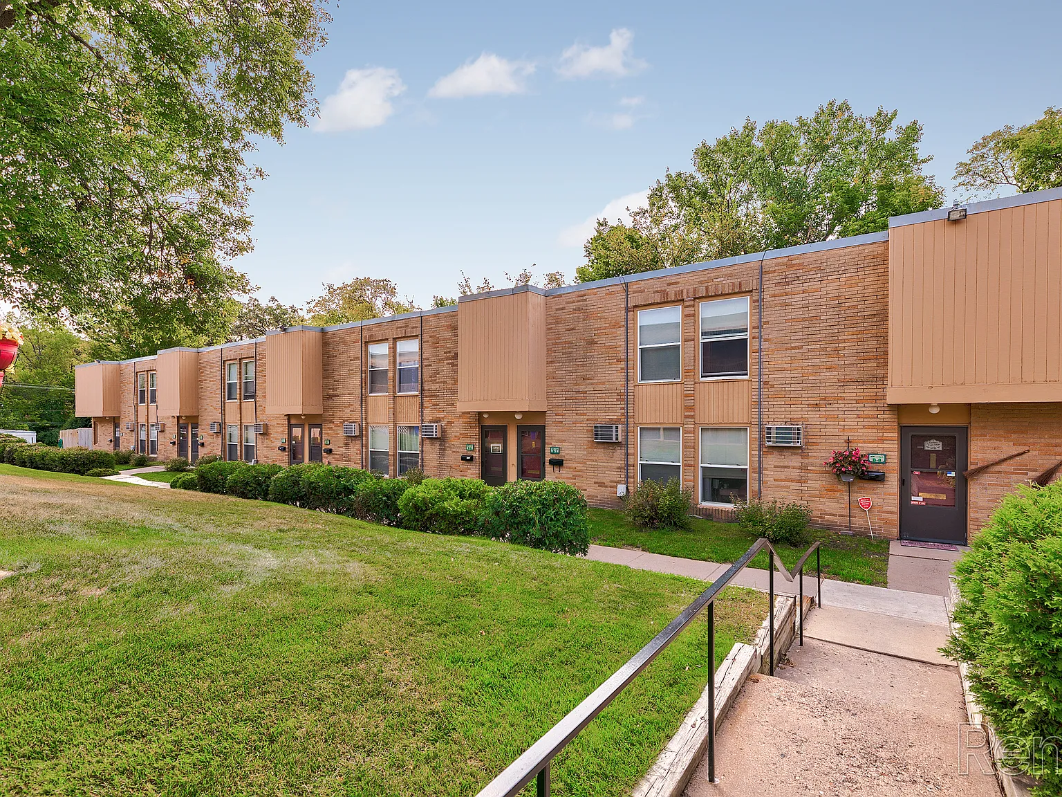 The Park Apartments & Townhomes — Photo 1