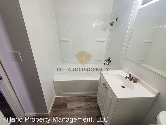 5th image of 3702 Decamp Dr
