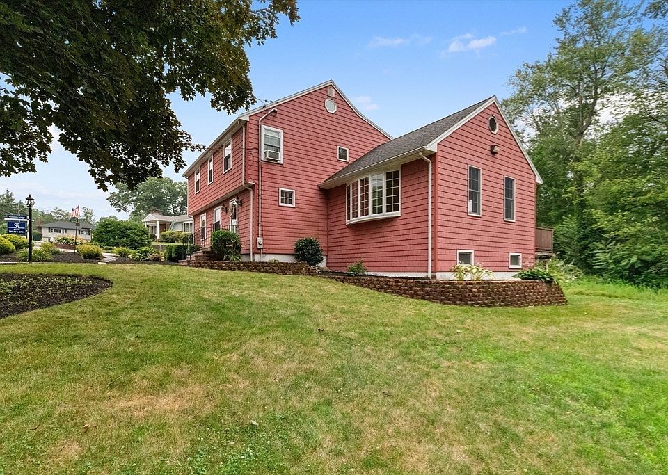 1st image of 8 Indian Ln