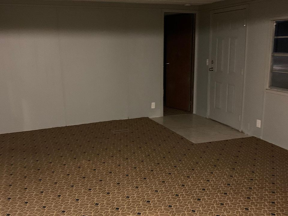 2nd image of 2710 W 56th Ave