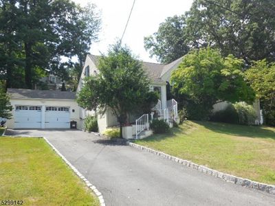169 Oakwood Dr, Wayne, NJ, 07470