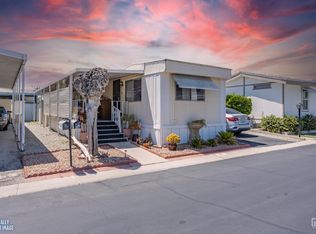 575 S Lyon Ave SPACE 161, Hemet, CA 92543