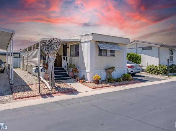 575 S Lyon Ave Space 161, Hemet, CA 92543