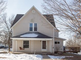 106 E Jackson St, Panora, IA 50216