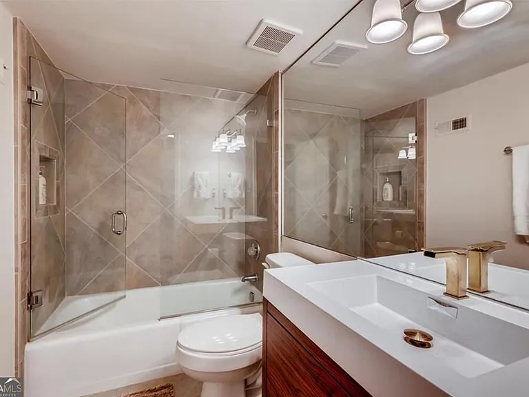 1116 Piedmont Ave NE #5 — Photo 25